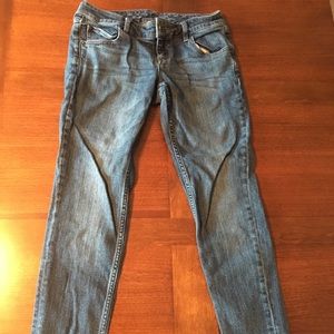 Slim boyfriend skinny jeans